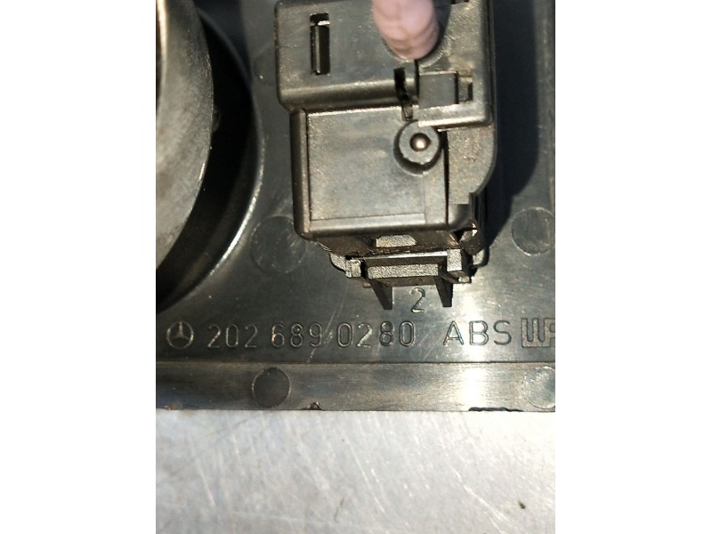 Recambio de mando luces para mercedes-benz clase c (w202) c 280 (202.028) referencia OEM IAM 2026890280  1993