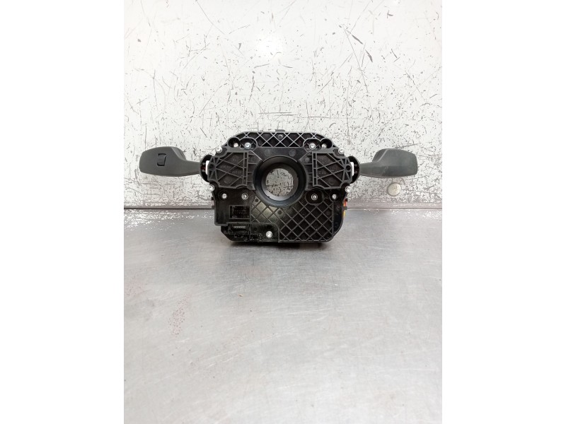 Recambio de mando luces para bmw 5 (f10) 520 d referencia OEM IAM 9354045 HW050000 SW052200 2014