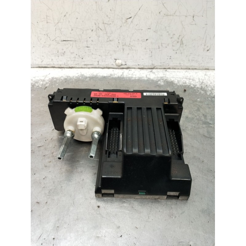 Recambio de mando calefaccion / aire acondicionado para mercedes-benz clase c (w202) c 280 (202.028) referencia OEM IAM 20283006