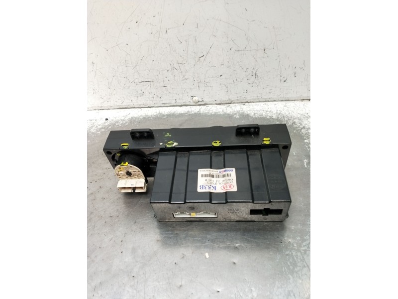 Recambio de mando calefaccion / aire acondicionado para kia carnival ii (gq) 2.9 crdi referencia OEM IAM 0K53B61190 S411200176M9