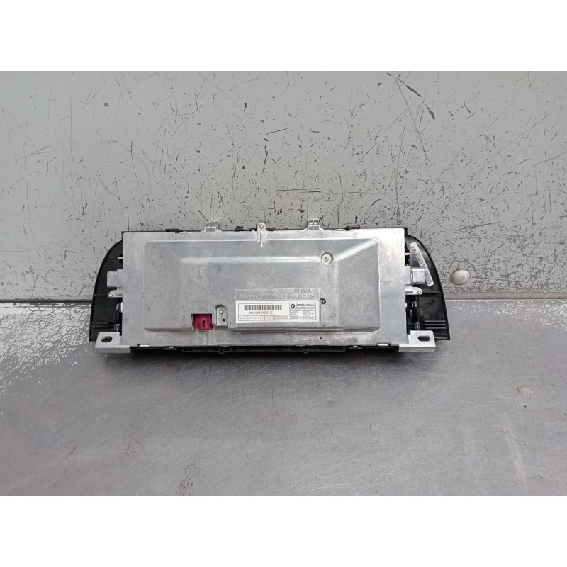 Recambio de pantalla multifuncion para bmw 5 (f10) 520 d referencia OEM IAM 9321016016 6550932101601 200001251 2014