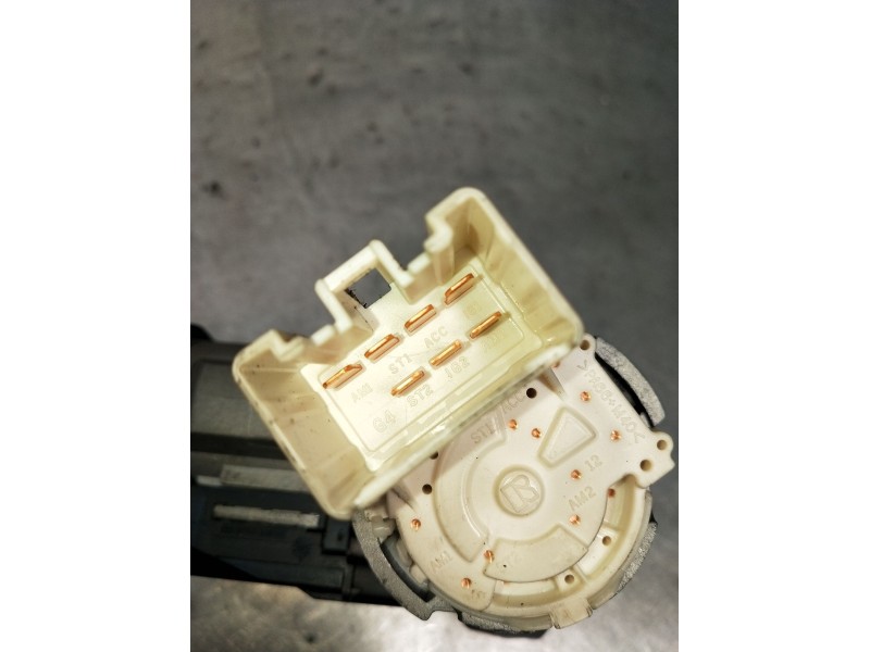 Recambio de conmutador de arranque para toyota yaris (_p9_) 1.3 vvt-i (scp90_) referencia OEM IAM N0502241256B  2005