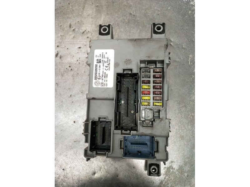 Recambio de caja reles / fusibles para fiat panda (312_, 319_) 1.2 (312pxa1a) referencia OEM IAM 00520339260 F14AM433RX 28488479