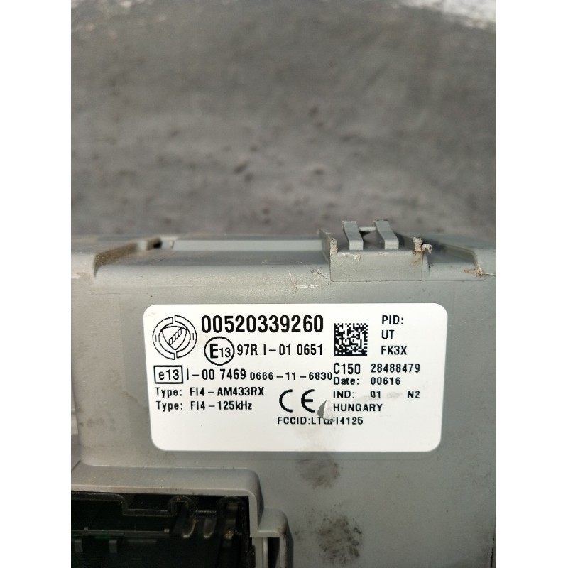 Recambio de caja reles / fusibles para fiat panda (312_, 319_) 1.2 (312pxa1a) referencia OEM IAM 00520339260 F14AM433RX 28488479