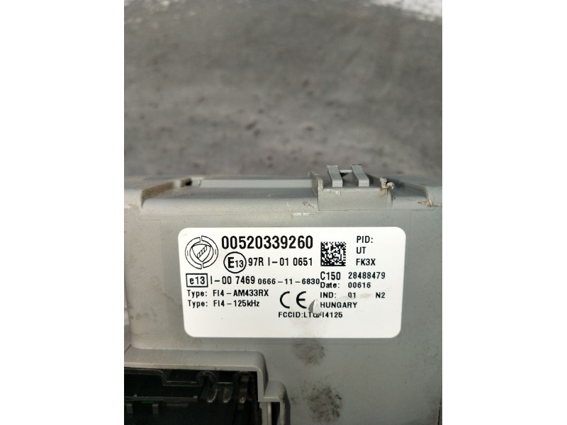 Recambio de caja reles / fusibles para fiat panda (312_, 319_) 1.2 (312pxa1a) referencia OEM IAM 00520339260 F14AM433RX 28488479