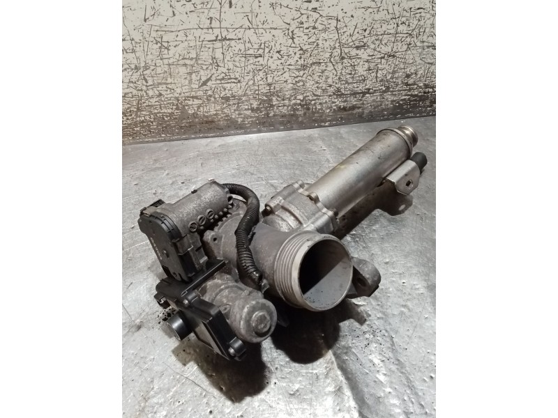Recambio de valvula egr para volvo s60 i (384) d5 referencia OEM IAM 8692720 0281002701 30677714 70057503