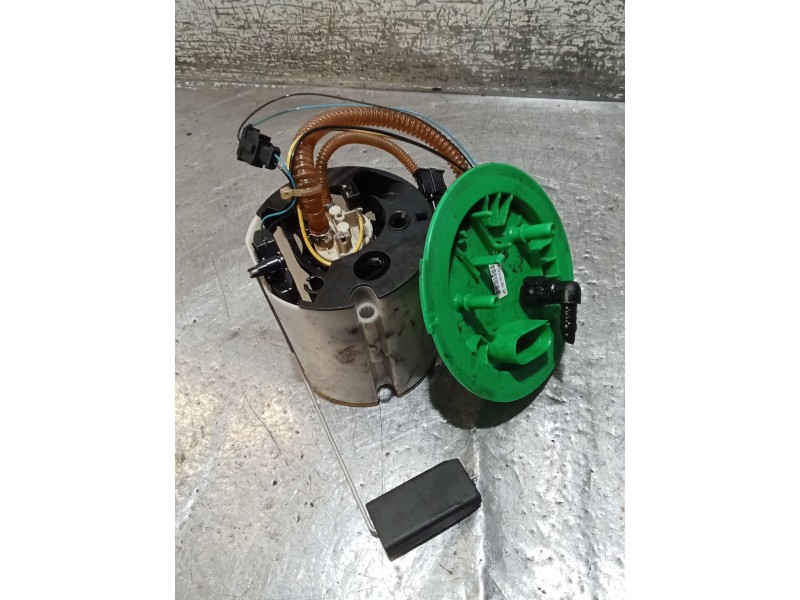 Recambio de bomba combustible para audi a6 c6 (4f2) 3.2 fsi quattro referencia OEM IAM   