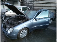 mercedes clase e (w211) berlina del año 2004