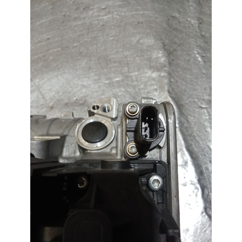 Recambio de compresor aire acondicionado para mercedes-benz clase c (w206) c 200 d (206.003) referencia OEM IAM A0008308004 G438