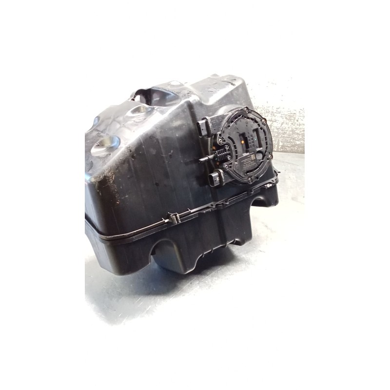 Recambio de deposito combustible para mercedes-benz clase c (w206) c 200 d (206.003) referencia OEM IAM A0994713600 A2064707402 