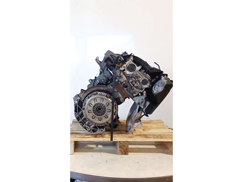 Recambio de motor completo para renault laguna ii (bg0/1_) 2.0 16v (bg00, bg0k, bg0p, bg0w) referencia OEM IAM F4R J712  C015413