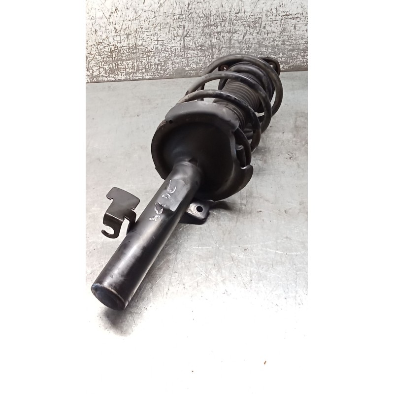 Recambio de amortiguador delantero derecho para ford focus ii (da_, hcp, dp) 1.6 tdci referencia OEM IAM   05