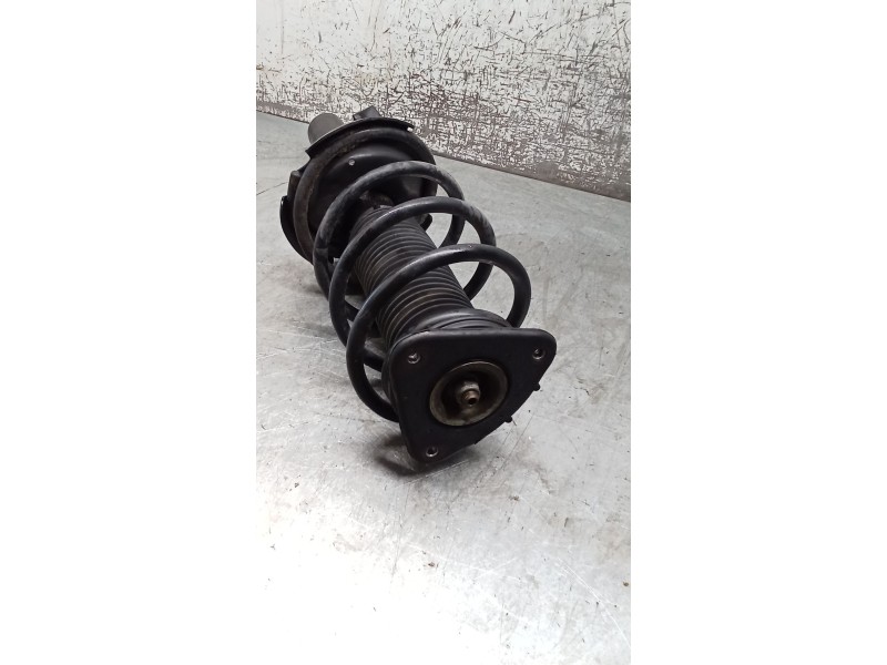 Recambio de amortiguador delantero derecho para ford focus ii (da_, hcp, dp) 1.6 tdci referencia OEM IAM   05