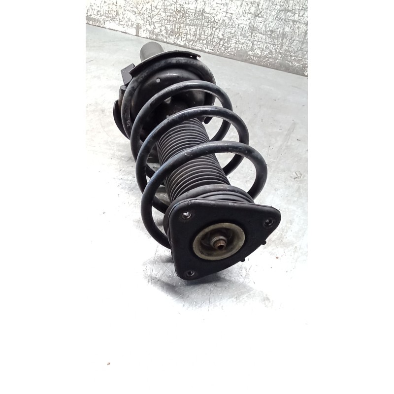 Recambio de amortiguador delantero izquierdo para ford focus ii (da_, hcp, dp) 1.6 tdci referencia OEM IAM   05