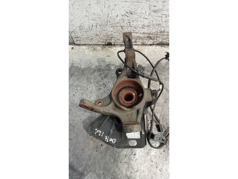 Recambio de mangueta delantera izquierda para hyundai i40 1.7 crdi cat referencia OEM IAM   
