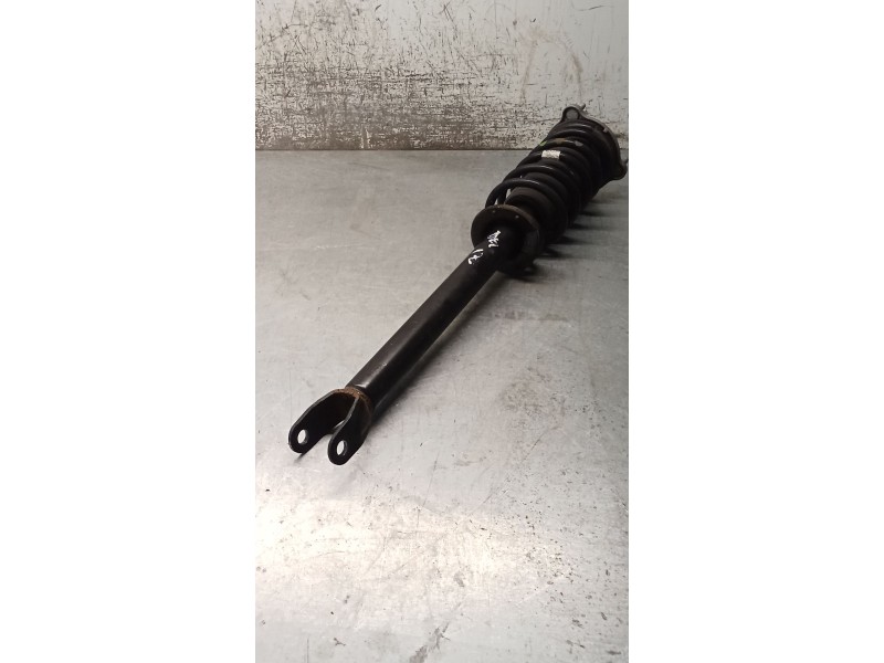 Recambio de amortiguador delantero izquierdo para mercedes-benz clase c (w206) c 200 d (206.003) referencia OEM IAM   21