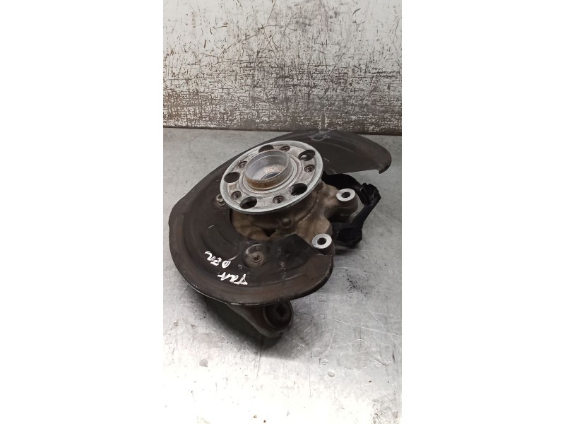 Recambio de mangueta trasera derecha para mercedes-benz clase c (w206) c 200 d (206.003) referencia OEM IAM A2063570200  21