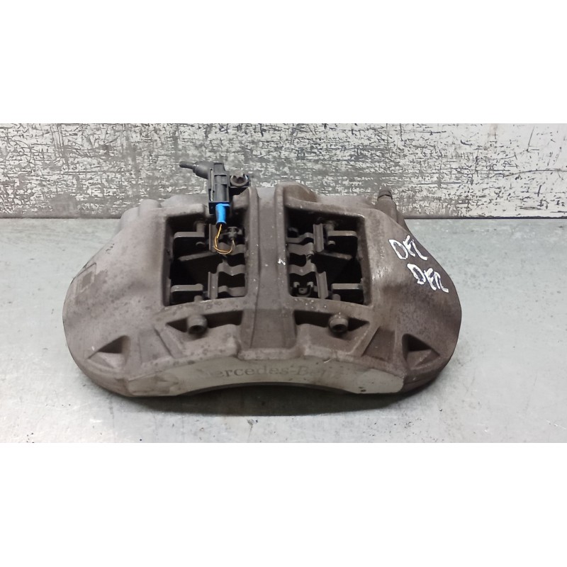 Recambio de pinza freno delantera derecha para mercedes-benz clase c (w206) c 200 d (206.003) referencia OEM IAM  BREMBO 21