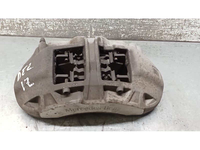 Recambio de pinza freno delantera izquierda para mercedes-benz clase c (w206) c 200 d (206.003) referencia OEM IAM  BREMBO 21