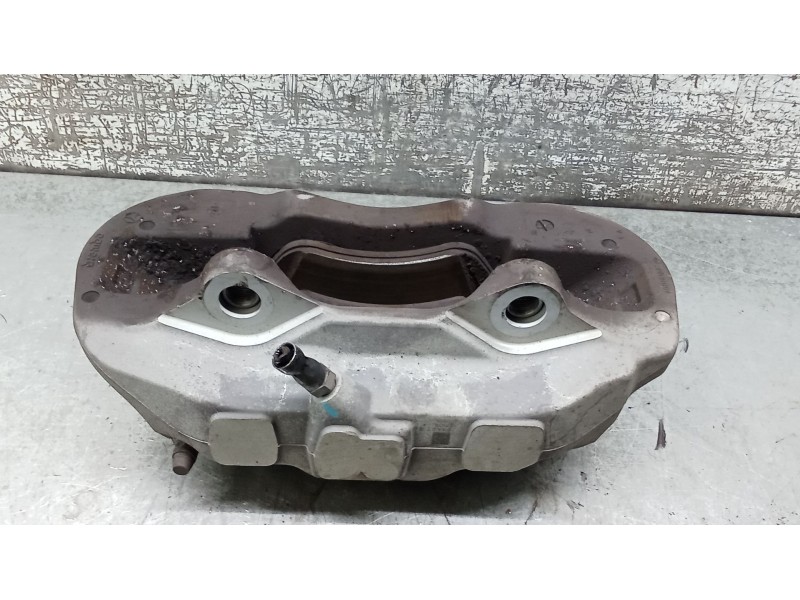 Recambio de pinza freno delantera izquierda para mercedes-benz clase c (w206) c 200 d (206.003) referencia OEM IAM  BREMBO 21