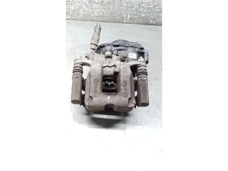 Recambio de pinza freno trasera izquierda para mercedes-benz clase c (w206) c 200 d (206.003) referencia OEM IAM A007A345 ELECTR