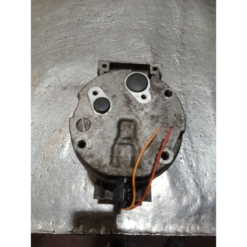 Recambio de compresor aire acondicionado para renault laguna ii (bg0/1_) 2.0 16v (bg00, bg0k, bg0p, bg0w) referencia OEM IAM 820