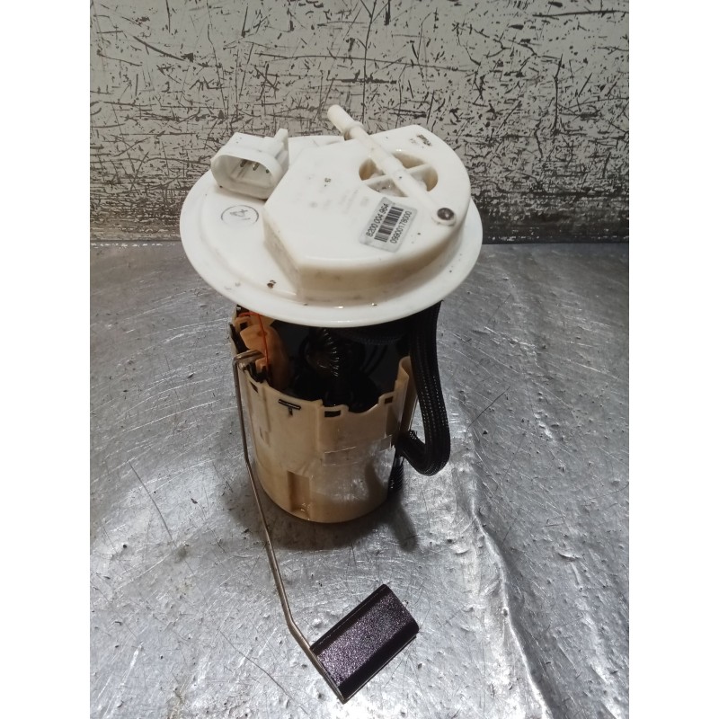 Recambio de bomba combustible para renault laguna ii (bg0/1_) 2.0 16v (bg00, bg0k, bg0p, bg0w) referencia OEM IAM 8200004964 058