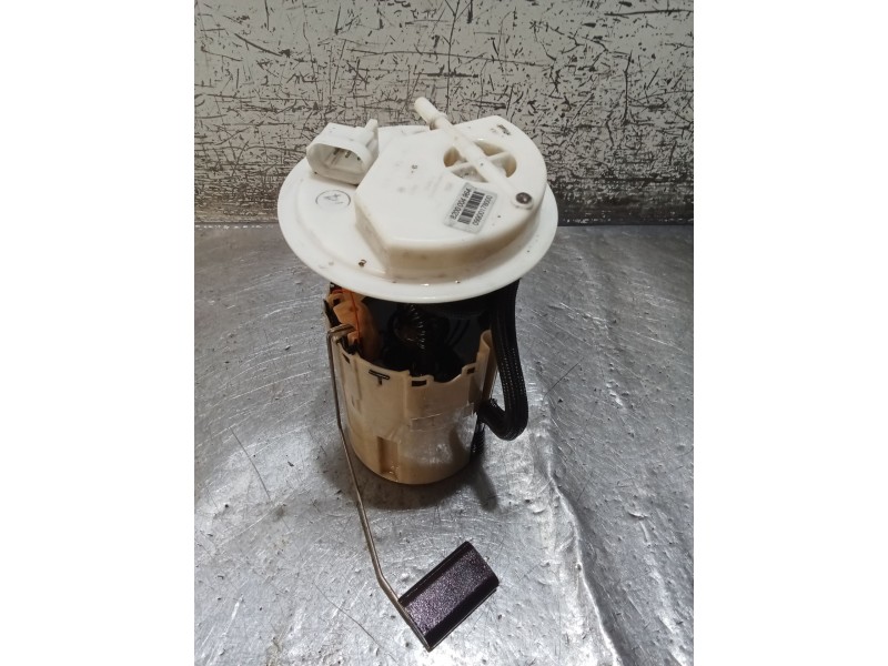 Recambio de bomba combustible para renault laguna ii (bg0/1_) 2.0 16v (bg00, bg0k, bg0p, bg0w) referencia OEM IAM 8200004964 058