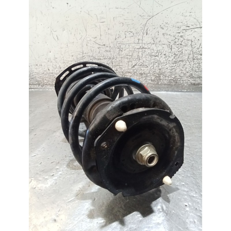 Recambio de amortiguador delantero izquierdo para renault laguna ii (bg0/1_) 2.0 16v (bg00, bg0k, bg0p, bg0w) referencia OEM IAM
