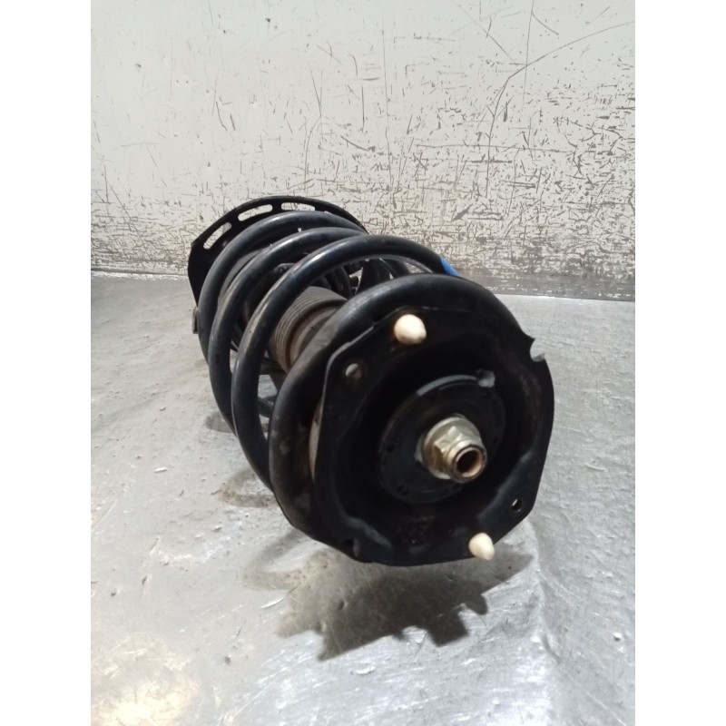 Recambio de amortiguador delantero derecho para renault laguna ii (bg0/1_) 2.0 16v (bg00, bg0k, bg0p, bg0w) referencia OEM IAM  