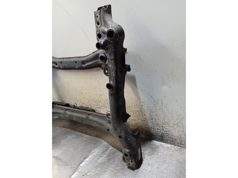 Recambio de puente delantero para mercedes-benz clase c (w206) c 200 d (206.003) referencia OEM IAM 223620510  21
