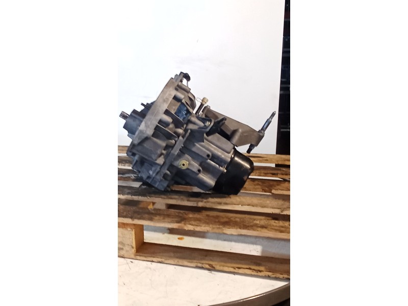 Recambio de caja cambios para renault megane i (ba0/1_) 1.9 dti (ba1u) referencia OEM IAM JC5113 5V C134442
