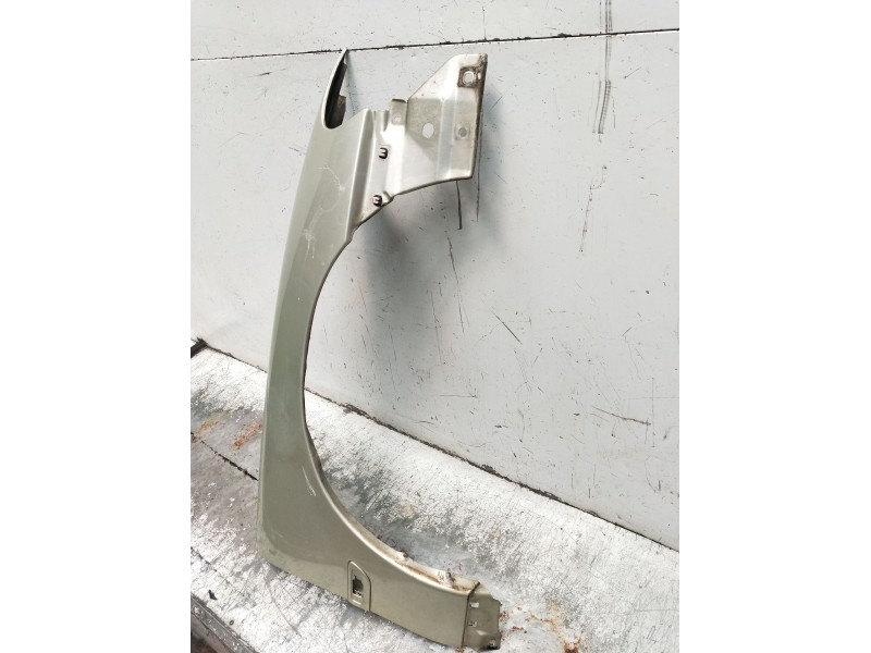Recambio de aleta delantera derecha para volvo s60 i (384) d5 referencia OEM IAM   2000