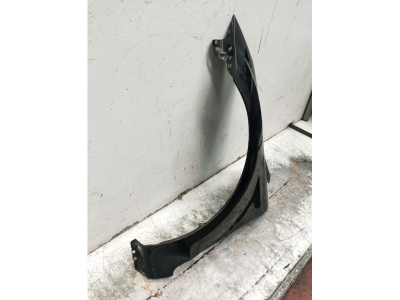 Recambio de aleta delantera izquierda para ford focus ii (da_, hcp, dp) 1.6 tdci referencia OEM IAM   2005