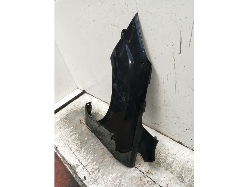 Recambio de aleta delantera izquierda para ford focus ii (da_, hcp, dp) 1.6 tdci referencia OEM IAM   2005