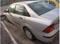 ford focus berlina (cak) del año 2001 2