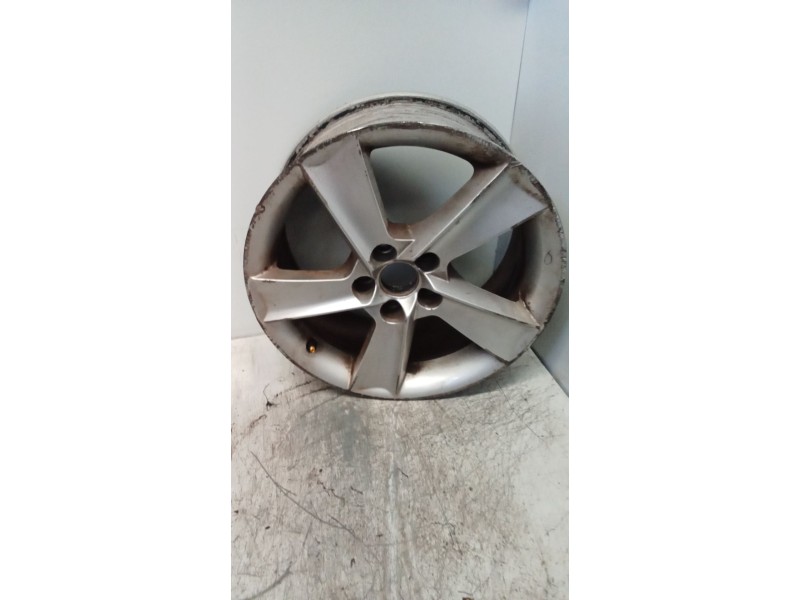 Recambio de juego llantas para seat ibiza (6j5) 1.4 16v referencia OEM IAM 6J0601025L 7J16H2 