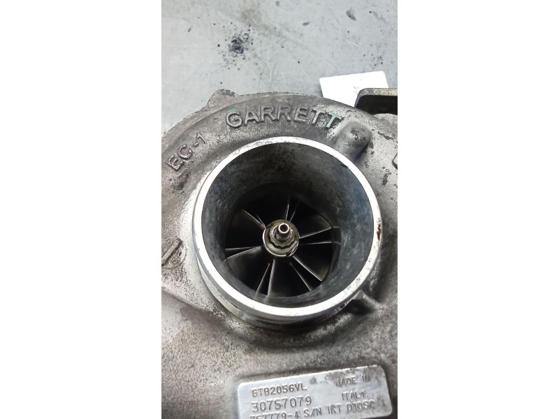 Recambio de turbocompresor para volvo s60 i (384) d5 referencia OEM IAM 30757079  