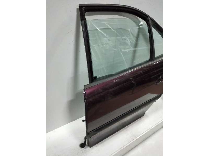 Recambio de puerta trasera izquierda para opel omega b 2.5 v6 cat (l80) referencia OEM IAM   