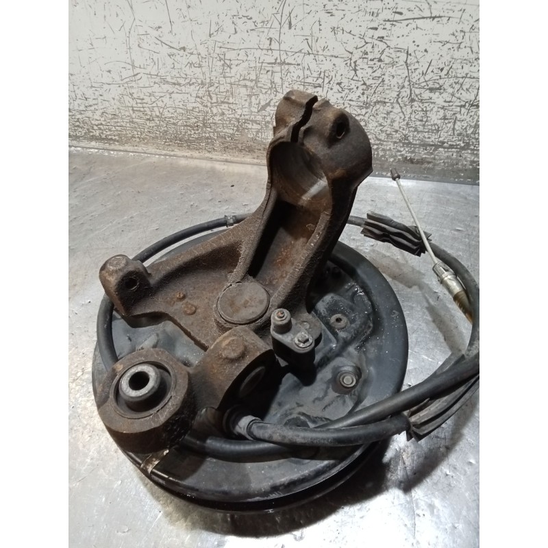 Recambio de mangueta trasera izquierda para ford mondeo ii sedán (bfp) 2.0 i referencia OEM IAM   