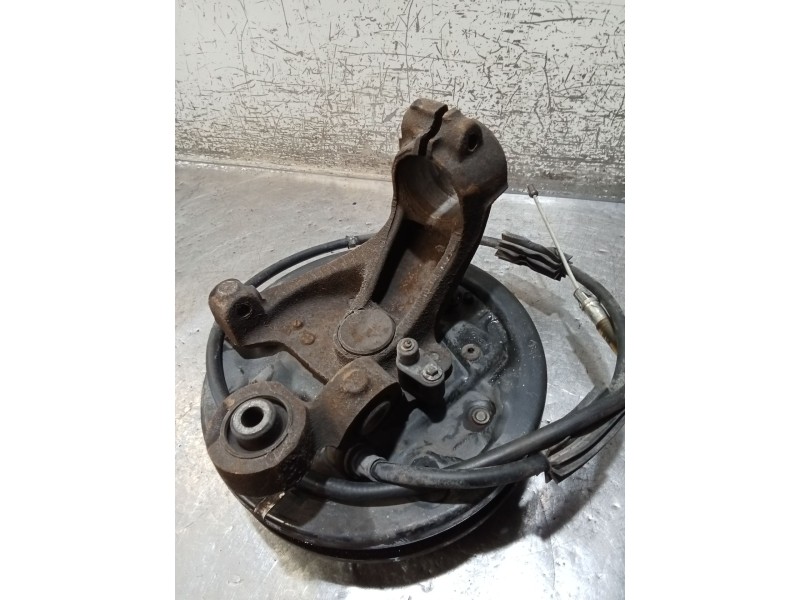 Recambio de mangueta trasera izquierda para ford mondeo ii sedán (bfp) 2.0 i referencia OEM IAM   