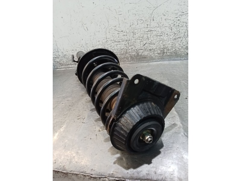 Recambio de amortiguador trasero izquierdo para ford mondeo ii sedán (bfp) 2.0 i referencia OEM IAM   