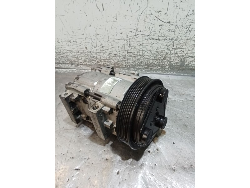 Recambio de compresor aire acondicionado para ford mondeo ii sedán (bfp) 2.0 i referencia OEM IAM   