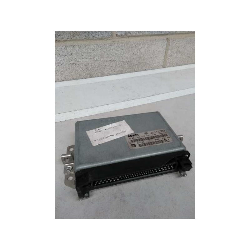 Recambio de centralita motor uce para opel vectra b berlina básico (1999) referencia OEM IAM 0261206277 09153243 EL