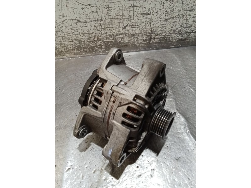 Recambio de alternador para opel vectra c gts (z02) 2.2 dti 16v (f68) referencia OEM IAM 93175813  