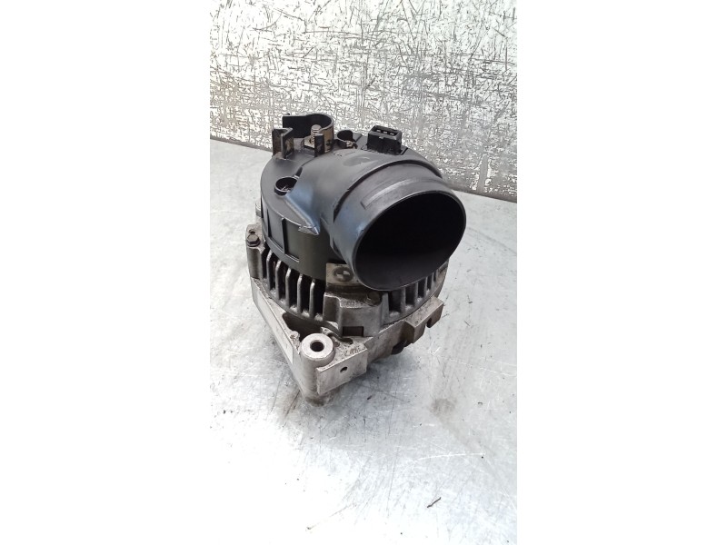 Recambio de alternador para bmw 5 (e39) 525 tds referencia OEM IAM 2246573  95