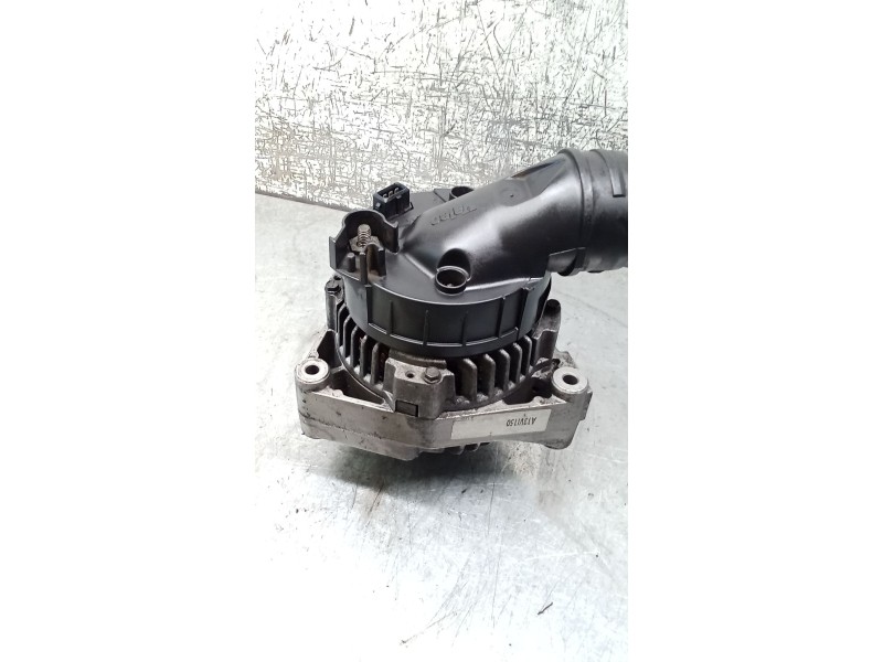 Recambio de alternador para bmw 5 (e39) 525 tds referencia OEM IAM 2246573  95