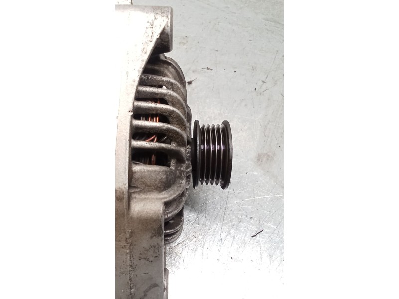 Recambio de alternador para bmw 5 (e39) 525 tds referencia OEM IAM 2246573  95