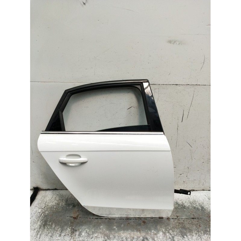 Recambio de puerta trasera derecha para audi a4 ber. (b8) s line sportpaket / plus referencia OEM IAM  4P 2011