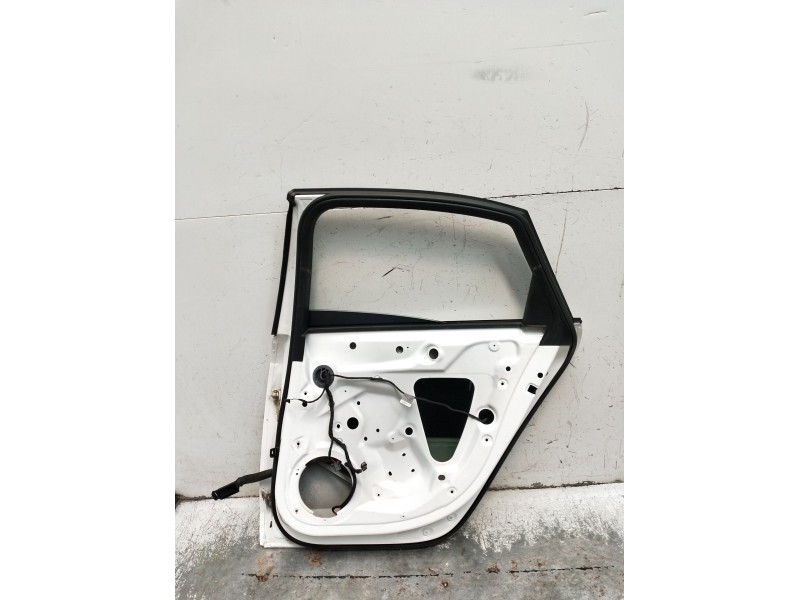 Recambio de puerta trasera derecha para audi a4 ber. (b8) s line sportpaket / plus referencia OEM IAM  4P 2011